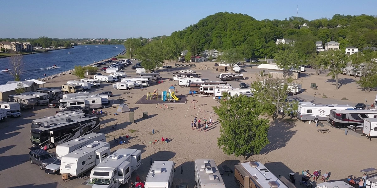 An RV parked at a campground struggling with weak, unreliable Wi-Fi.